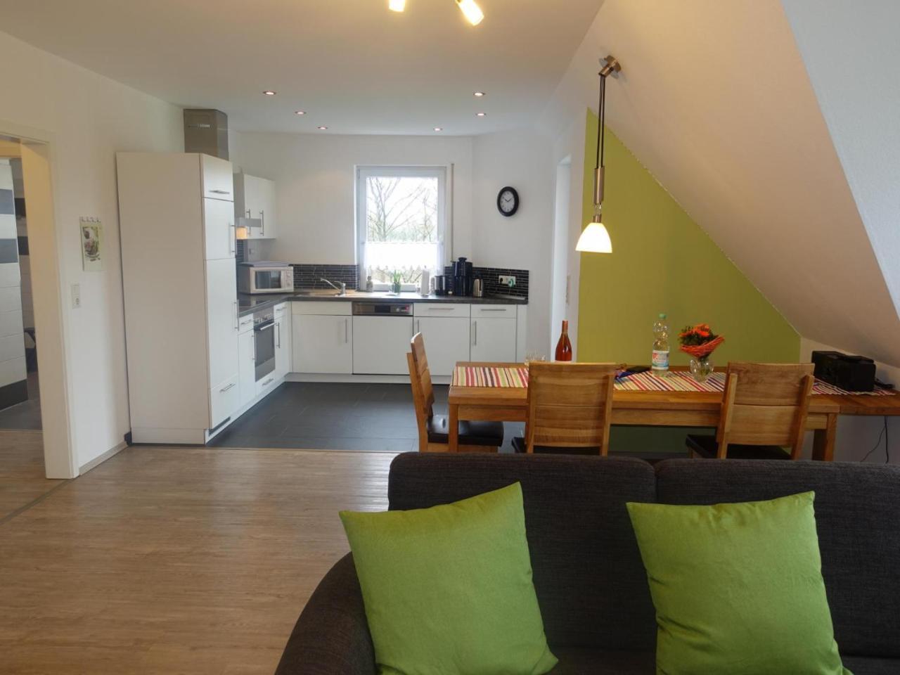 Ferienwohnung Regenbogenhaus Hasselberg  외부 사진